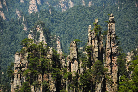 Zhangjiajie 2 Days Tour: Avatar Peaks & Sky High Wonders