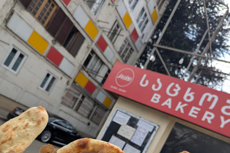 Tbilisi: Hidden Layers of Tbilisi Through Local Eyes Shared group/Small group