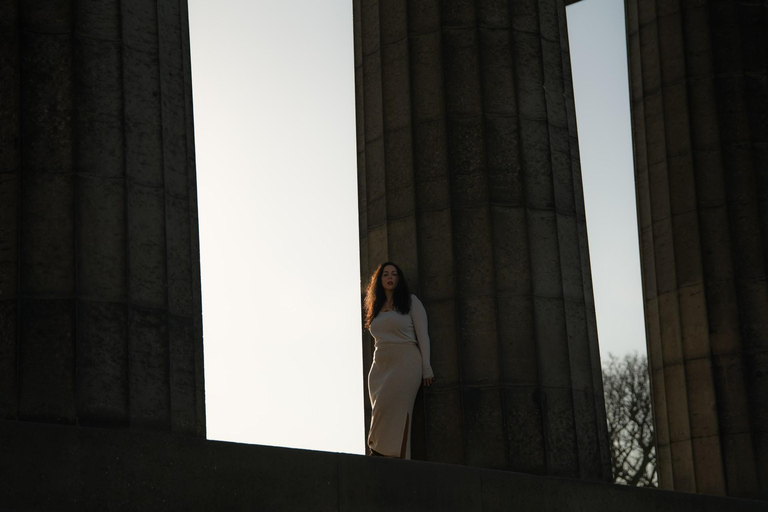 Edinburgh Photo Tour: Professional Photoshoot 2 Hour Complete Edinburgh Photoshoot (with video + B&W set)