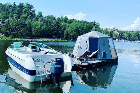 Helsinki: Private Boat Tour with Skipper/ Guide