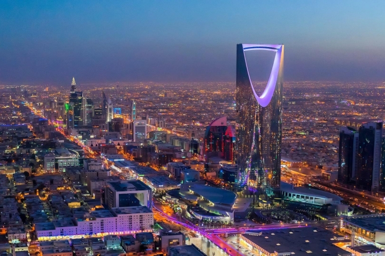 Riyadh: Historical City Full-Day Guided Tour with Transport