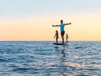 Saint Tropez: Electric Foil Rental