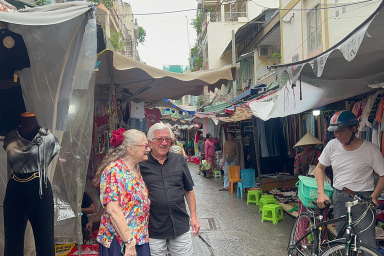 Private Jeep Tour Saigon: Ho Chi Minh City Sightseeing Private Standard Tour Without Meal