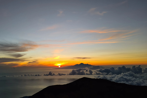 Bali: Mount Agung Summit Trek 3142 M via Edelweiss Trail Meet Up Option