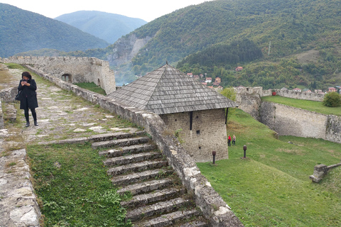 Sarajevo: Travnik and Jajce Tour with Fortress Entry