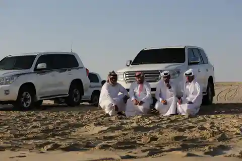 DOHA: Wüstensafari mit Kamelritt, Sandbrett und Souq-Besuch