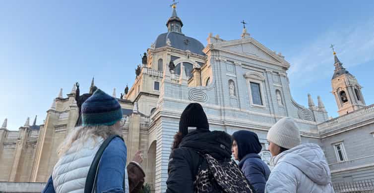 Madrid: Old Town & Poets District Guided Walking Tour photo 6