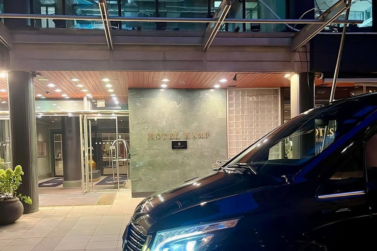 赫尔辛基：国家公园之旅含驯鹿农场探访赫尔辛基：国家公园之旅，含驯鹿农场参观