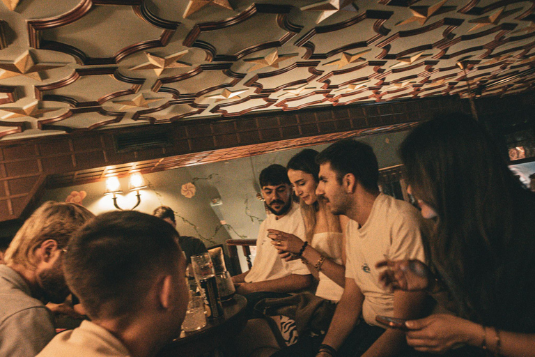 Tirana: Pub Crawl with 1 hour of Unlimited Drinks