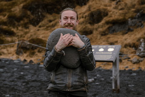 Reykjavik: avontuurlijke tour in kleine groep naar het schiereiland SnaefellsnesReykjavik: avontuurlijke tour in een kleine groep naar het schiereiland Snaefellsnes