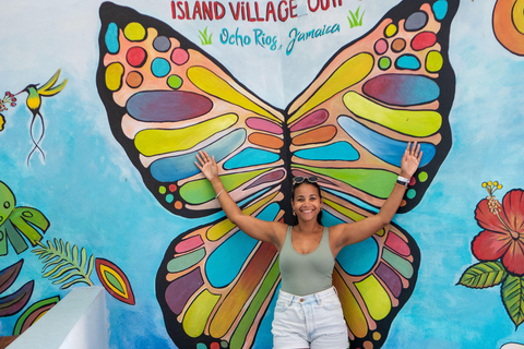 Ocho Rios: Catamaran Sail & Snorkel + Dunn's River Climb