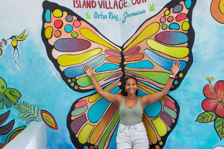 Ocho Rios: Catamaran Sail & Snorkel + Dunn's River Climb