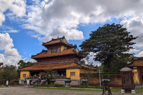 Excursión de un día a la Ciudad Imperial de Hue desde Hoi An y Da Nang