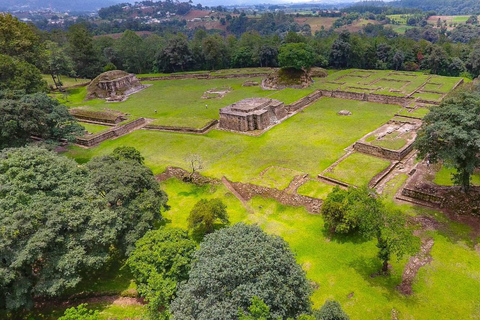 Desde Ciudad de Guatemala: Navegacion en Lago Atitlán y Visita a Iximché