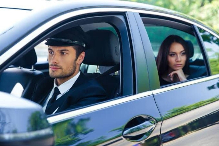Amman: Queen Alia Airport Transfer to Hotels in Amman 1-Way Departure Transfer - Hotel to Airport