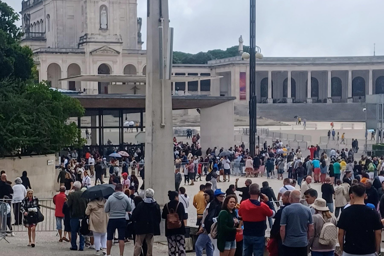 Medio Día Fátima en Grupo Pequeño al Santuario de Fátima