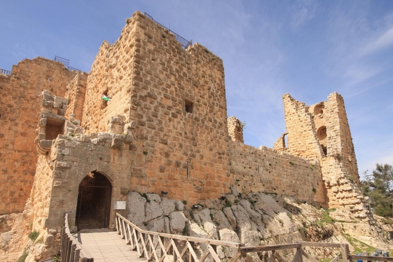Au départ d'Amman : Visite privée de Jerash, du château d'Ajloun et d'Umm QaisJerash et le château d'Ajloun (circuit de 7 heures)