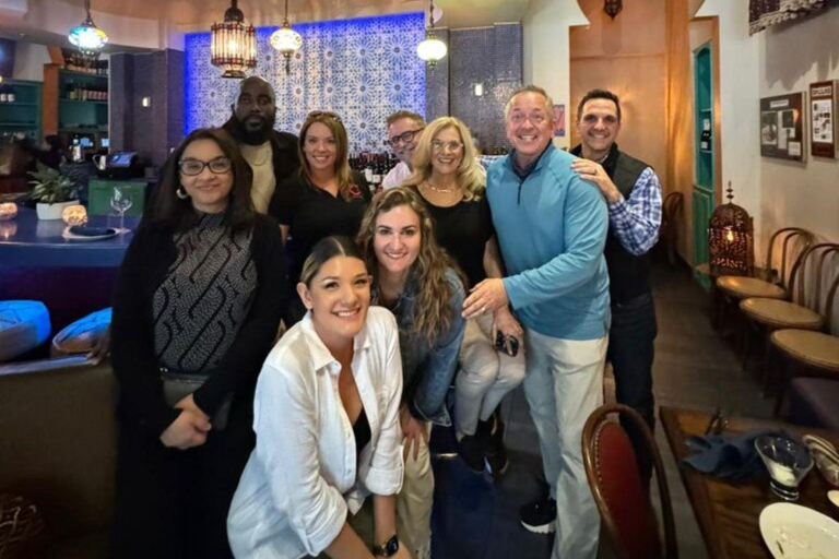 Dallas: Uptown Trolley & Walking Food Tour with Tastings