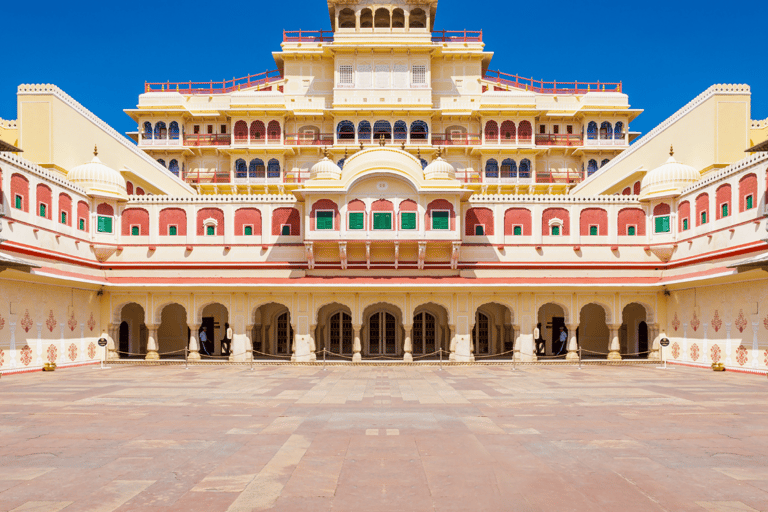 Au départ de Delhi : visite guidée d'une journée complète de la ville de Jaipur (Pinkcity)Visite de Jaipur avec chauffeur, taxi, guide et entrées dans les monuments