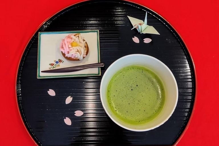 Tea ceremony experience in Japanese-style room 60min 60min session