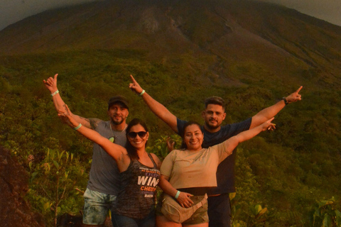 La Fortuna: Visit a Waterfall and Ride an ATV with Breakfast from San Jose La Fortuna: Visit a Waterfall and Drive an ATV with Breakfast from San Jose