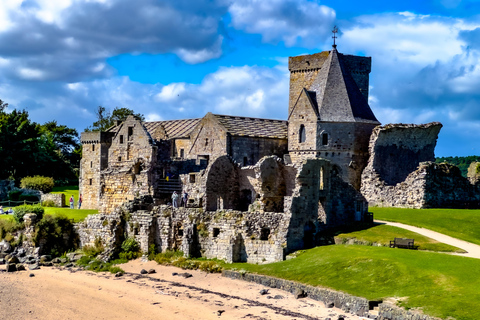 Boat trip and guided tour of Inchcolm Island Boat trip and guided tour to Inchcolm Island