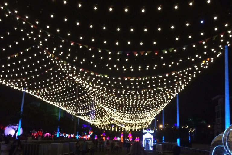 Medellin: Weihnachtslichter Tour mit einem ortskundigen Guide