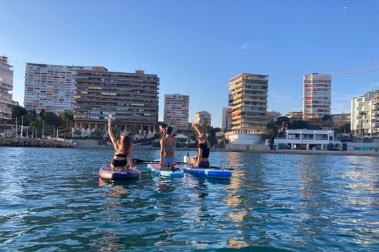 Alicante: Stand-Up Paddleboard Rental