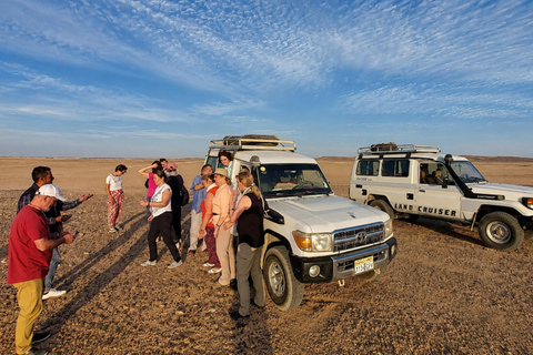Hurghada: 4x4 Desert Safari, Camel Ride, Dinner & Stargazing Shared Tour in English