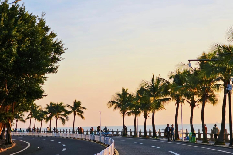 من قوانغتشو: جولة في ساحة تشوهاي وإطلالة على البحر والأفقدليل للغات أخرى