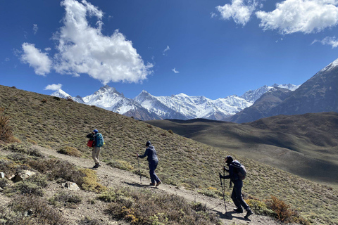 Annapurna Circuit Trek: A round trip in the Annapurna region Annapurna Circuit Trek