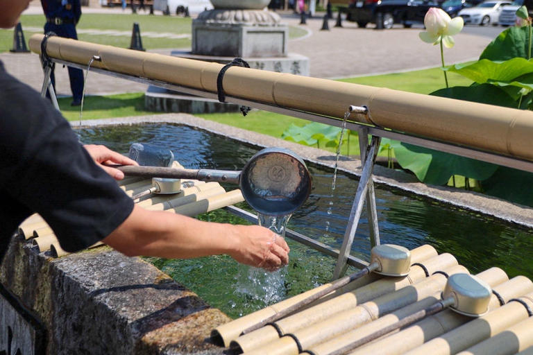 Tokyo: Tsukiji Market Food and Sake Tasting Tour