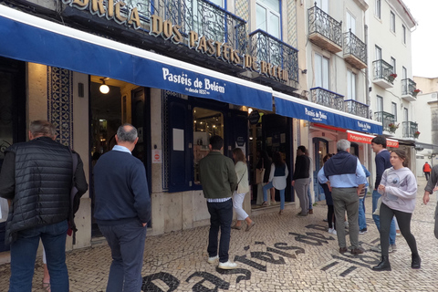 Lisbon:Private guided historical sightseeing Tour by TUK-TUK