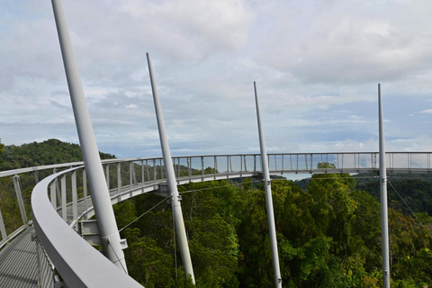 Penang: Private Highlights Tour with Temples, Hill & Gardens