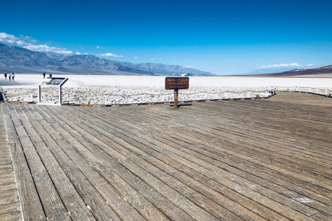 Las Vegas: Death Valley Stargazing & Sphere Viewing Tour