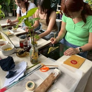 The Art of “Lai Rod Nam” Ancient Thai Lacquer and Gilding
