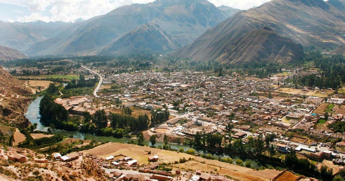 Andean Connection: Transfer from Cusco to Urubamba | GetYourGuide