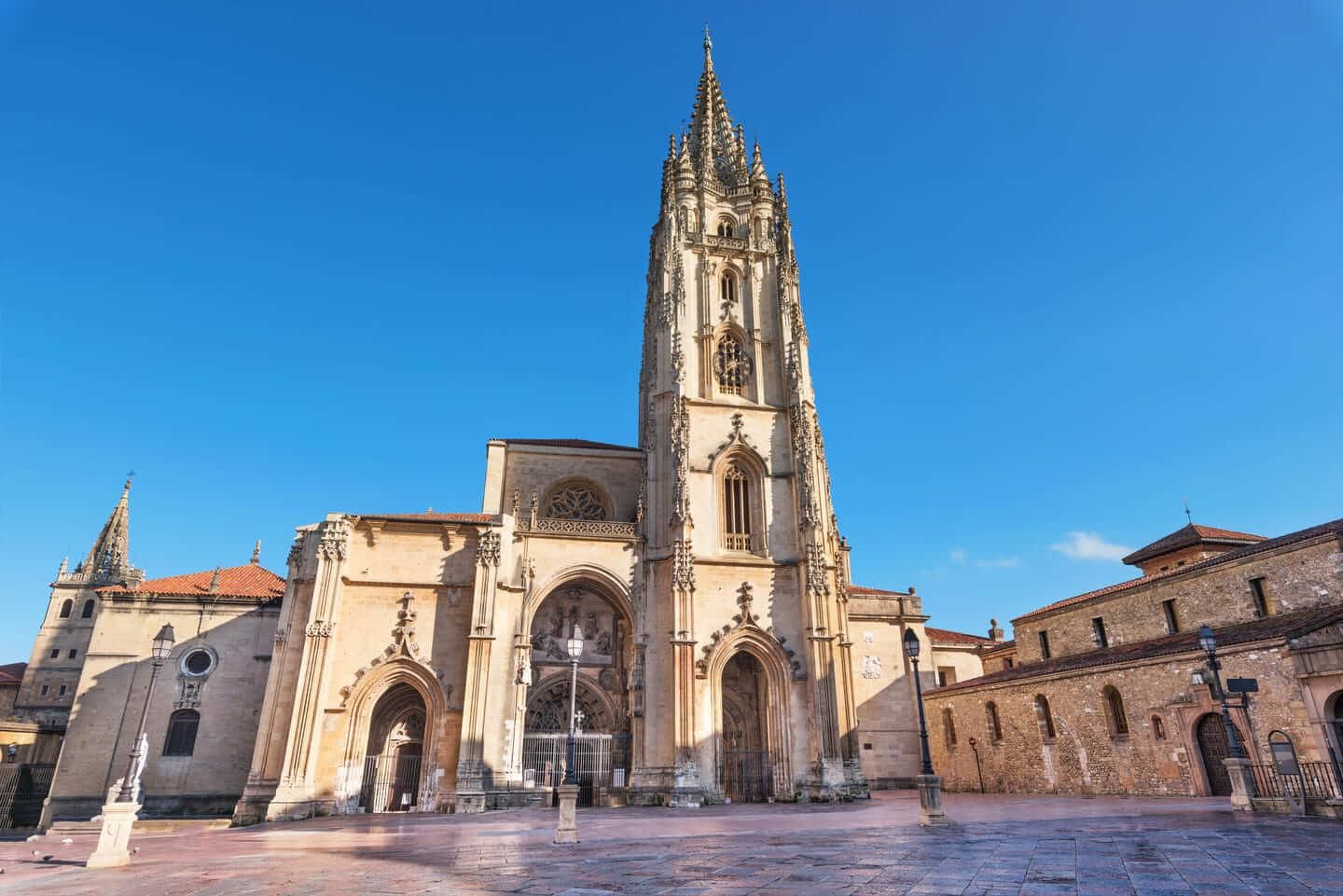 Hallo Oviedo: Privater, 2-stündiger Einführungsrundgang mit ortskundigem Guide