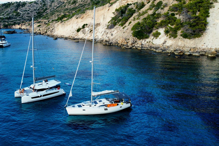 Palma: Sunset Sailing Trip with Tapas and Paddleboard