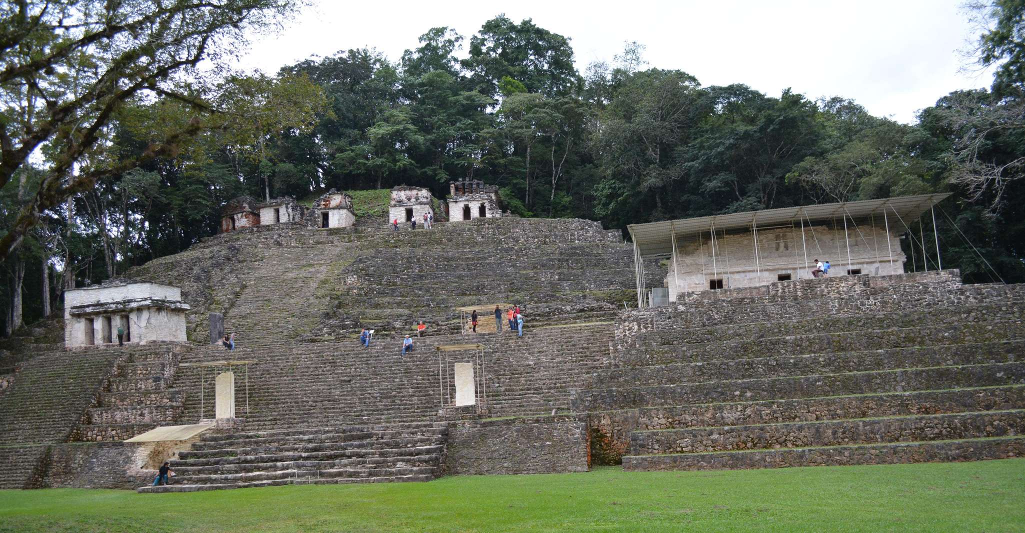 Lacandon Jungle Adventure and Bonampak Archaelogical Site - Housity