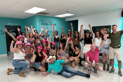 Nashville: Line Dancing Lesson Nashville: 1 Hour Public Line Dancing Lesson