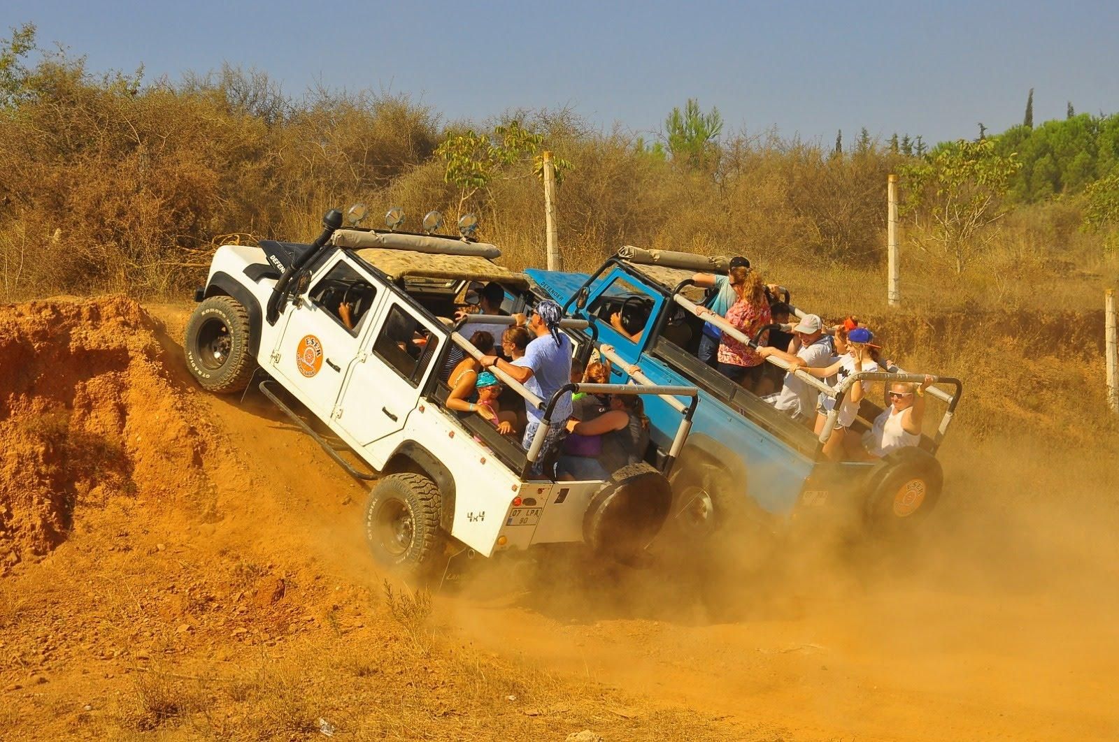Side: Jeep-Safari und Bootsfahrt am Grünen Canyon in kleiner Gruppe