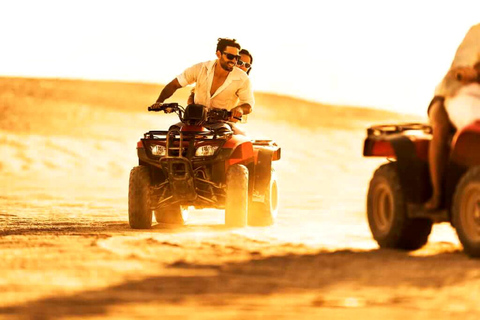 Quad en el desierto de Agafay con almuerzo y paseo en camello y piscina