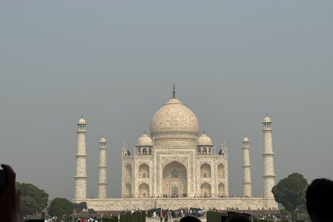 From Jaipur: Same Day Taj Mahal &amp; Agra Tour to Delhi Drop