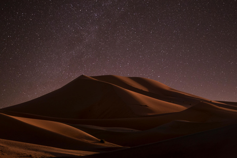 Safari nel deserto notturno tempestato di stelle Doha, Qatar