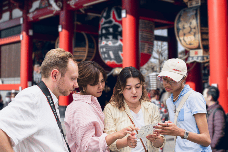 Tokyo: Asakusa Temple & Shrine Walking Tour with Local Guide Tokyo: Asakusa Guided Walking Tour Visiting Sensoji Temple