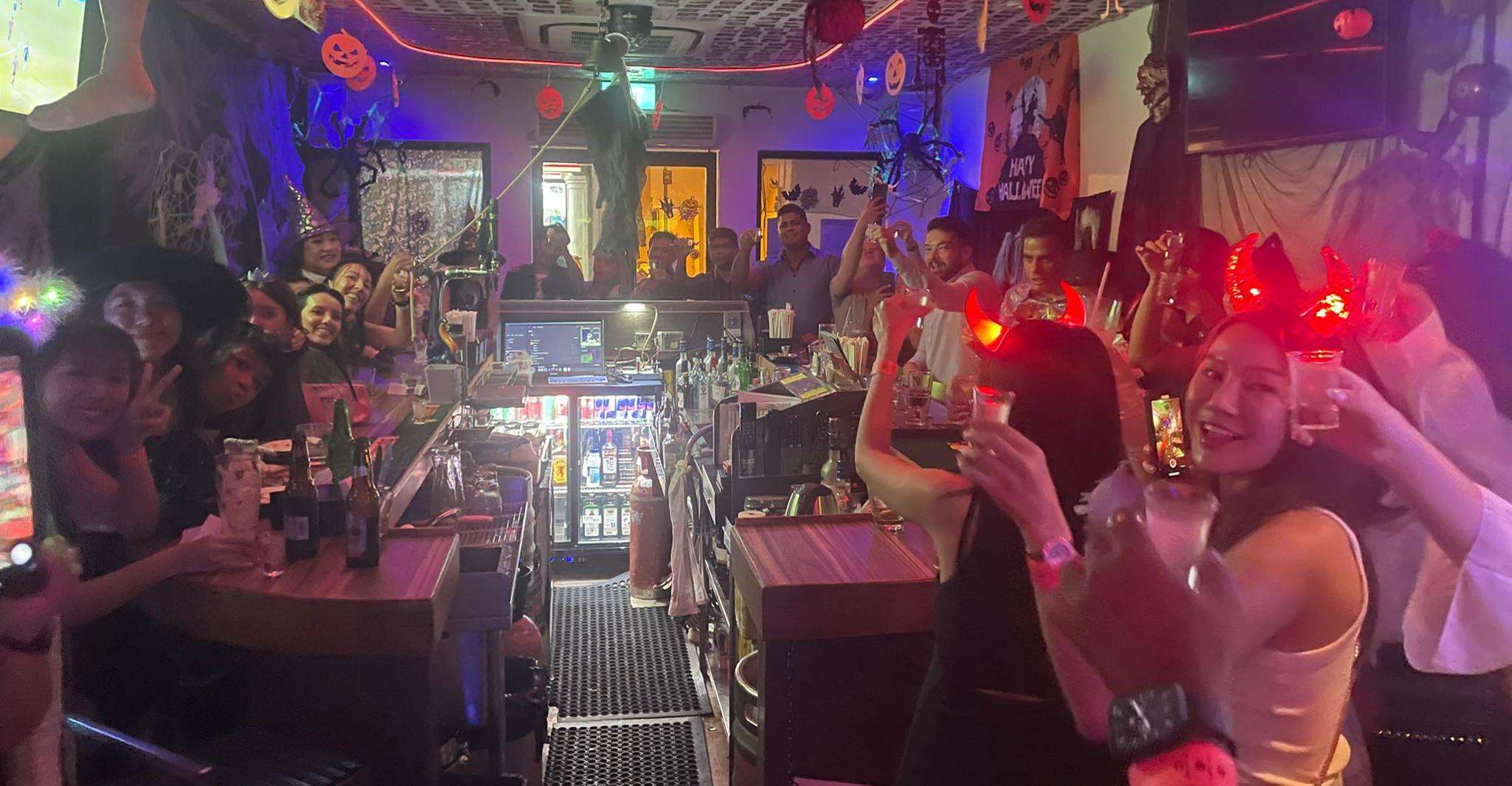 Singapore Capodanno Pub Crawl - Hizvo