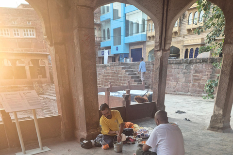 Jodhpur: Full-Day Experience with a Local Female Guide