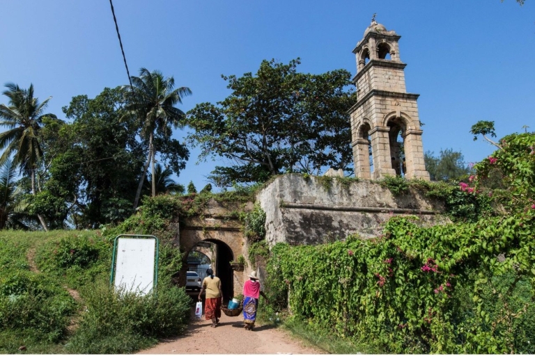 Von Negombo aus: Stadttour & Fischerdorf-Tour mit dem Tuk-Tuk