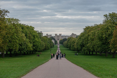 Zamek Windsor Pałac Hampton Court Wycieczka prywatna z karnetem